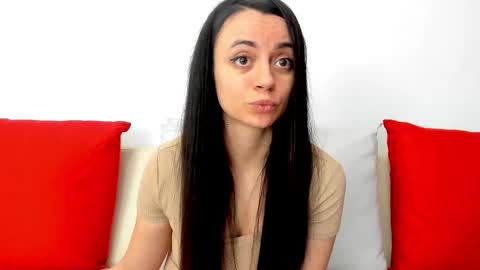 cute_angel95 online show from March 2025 06:56:02 PM