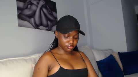 Snapshot of cute_ass18 chatting on January 2025 05:09:01 AM Liya online show from January 2025 05:09:01 AM