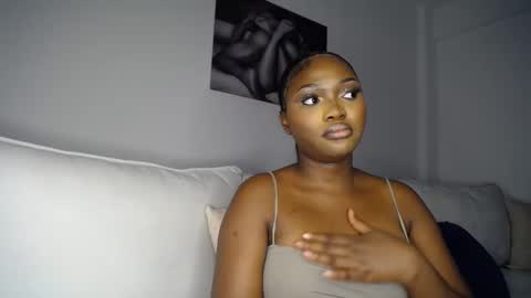 Snapshot of cute_ass18 chatting on February 2025 02:03:02 AM Liya online show from February 2025 02:03:02 AM