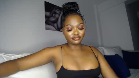 Snapshot of cute_ass18 chatting on March 2025 04:32:02 PM Liya online show from March 2025 04:32:02 PM