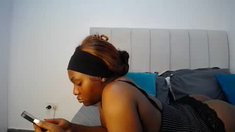 Snapshot of cute_ass18 chatting on September 2025 09:47:02 AM Liya online show from September 2025 09:47:02 AM