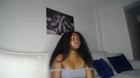 Snapshot of cute_ass18 chatting on November 2025 07:27:01 PM Liya online show from November 2025 07:27:01 PM