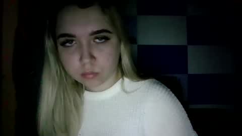 cute_beauty05 online show from October 2025 09:35:02 PM