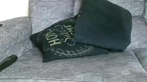 V EE online show from December 2024 03:26:01 PM