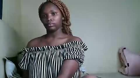 V EE online show from January 2025 12:48:02 PM