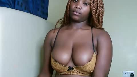 V EE online show from February 2025 01:44:01 PM