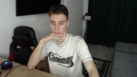 Im Brian online show from February 2025 06:15:02 PM