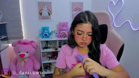 Snapshot of cute_dani__ chatting on June 2026 03:44:02 PM Dani online show from June 2026 03:44:02 PM