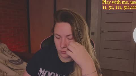 Everyday stream in the same time online show from January 2025 01:39:02 AM