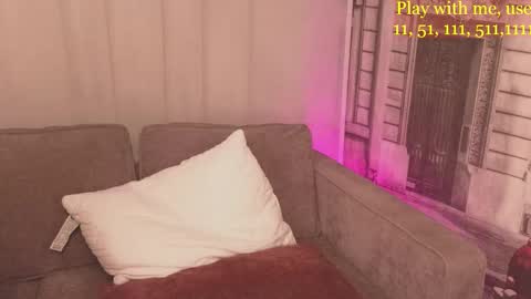 Everyday stream in the same time online show from February 2026 01:15:02 AM