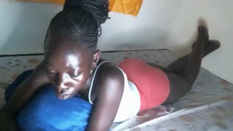 cute_doria online show from September 2025 11:59:01 PM