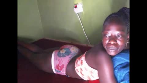 cute_doria online show from October 2025 03:43:01 AM