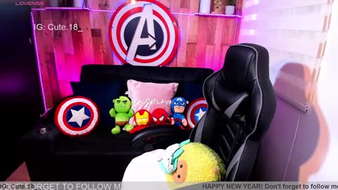 Snapshot of cute_elii chatting on January 2025 09:44:02 PM    Independent Model online show from January 2025 09:44:02 PM