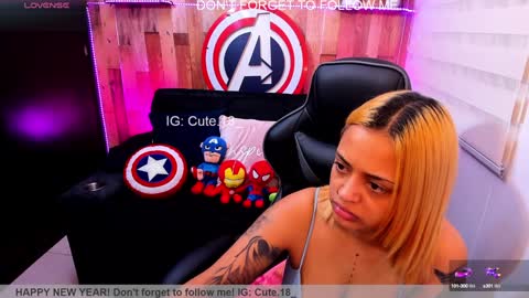 Snapshot of cute_elii chatting on February 2025 11:06:01 PM    Independent Model online show from February 2025 11:06:01 PM