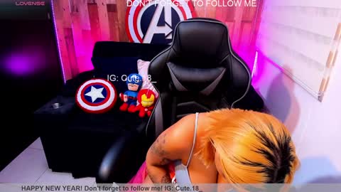 Snapshot of cute_elii chatting on February 2025 02:06:02 AM    Independent Model online show from February 2025 02:06:02 AM