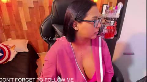 Snapshot of cute_elii chatting on October 2025 11:24:02 PM    Independent Model online show from October 2025 11:24:02 PM
