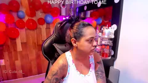 Snapshot of cute_elii chatting on October 2025 11:16:02 PM    Independent Model online show from October 2025 11:16:02 PM