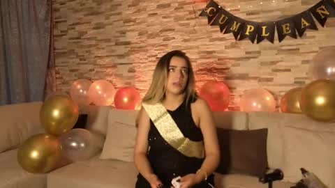 Snapshot of cute_emmma chatting on March 2026 11:26:01 AM Emma online show from March 2026 11:26:01 AM