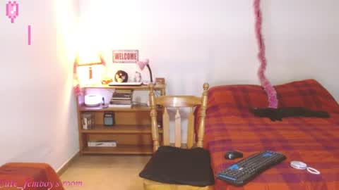 Snapshot of cute_femboy420 chatting on June 2026 11:47:02 PM Valeria Vergara online show from June 2026 11:47:02 PM