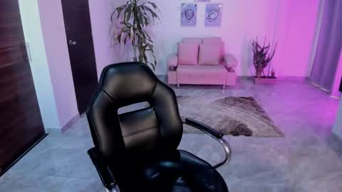 Bella Fox online show from February 2026 04:38:01 PM