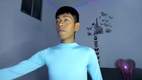 Snapshot of cute_horny_friends chatting on April 2026 09:31:01 PM AnderSamu online show from April 2026 09:31:01 PM