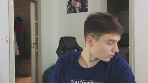 Kite and Jack online show from December 2024 11:37:02 PM