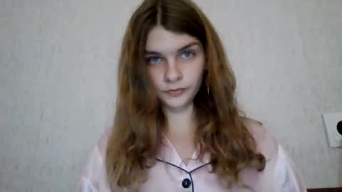 cute_kitte online show from December 2024 07:14:02 PM