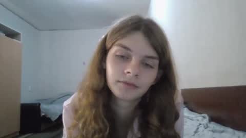 cute_kitte online show from December 2024 08:47:02 PM