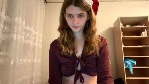 cute_kitte online show from January 2025 06:38:02 PM