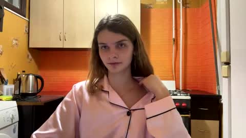 cute_kitte online show from January 2025 11:12:01 PM