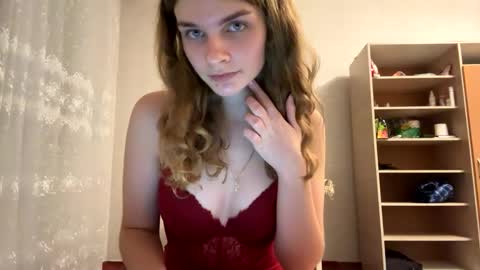 cute_kitte online show from January 2025 04:19:02 PM