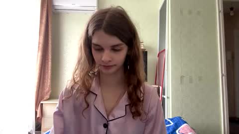 cute_kitte online show from October 2025 06:31:01 AM
