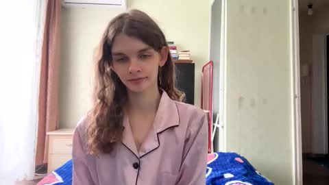 cute_kitte online show from October 2025 07:17:02 AM