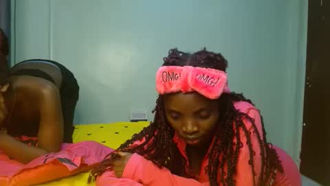 cute_lorna online show from April 2026 11:41:01 PM