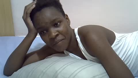 Snapshot of cute_marion chatting on February 2025 07:52:01 PM cute_marion online show from February 2025 07:52:01 PM
