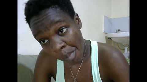 Snapshot of cute_marion chatting on September 2025 10:05:01 AM cute_marion online show from September 2025 10:05:01 AM