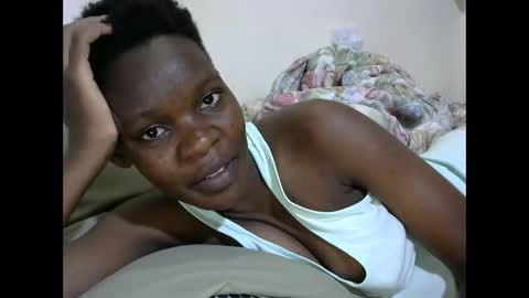 Snapshot of cute_marion chatting on October 2025 06:10:01 PM cute_marion online show from October 2025 06:10:01 PM