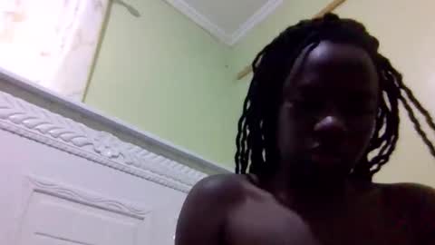 Snapshot of cute_melannin chatting on November 2025 06:37:02 AM tiff flavian online show from November 2025 06:37:02 AM