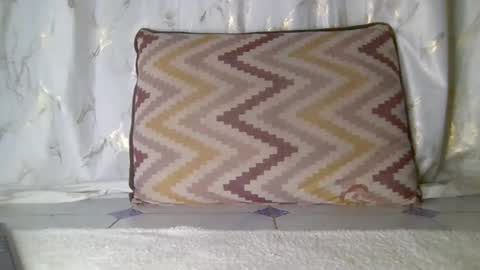 Snapshot of cute_melannin chatting on December 2025 01:13:01 AM tiff flavian online show from December 2025 01:13:01 AM