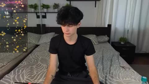 Mike online show from October 2025 02:45:02 AM