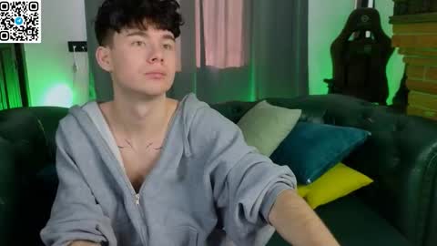 Mike online show from March 2026 03:52:02 AM