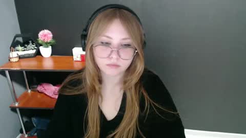 Veronica online show from December 2024 10:29:02 AM