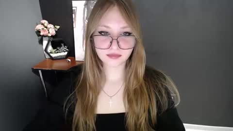 Veronica online show from March 2026 07:37:02 AM