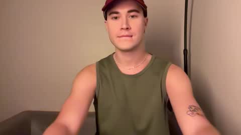 Snapshot of cute_moneylover chatting on November 2025 07:13:02 PM Pavla online show from November 2025 07:13:02 PM