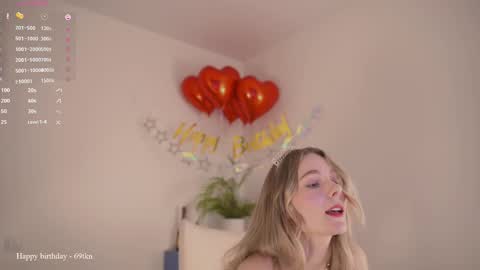 Snapshot of cute_pie_an chatting on March 2025 08:10:02 PM AN online show from March 2025 08:10:02 PM