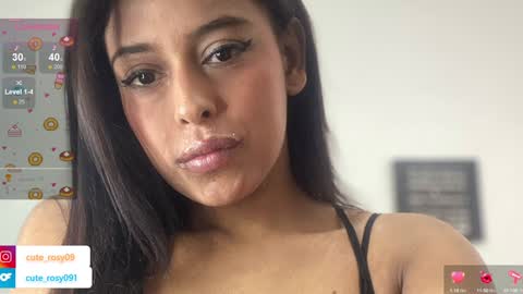 Snapshot of cute_rosy chatting on December 2024 02:30:01 PM rosy online show from December 2024 02:30:01 PM