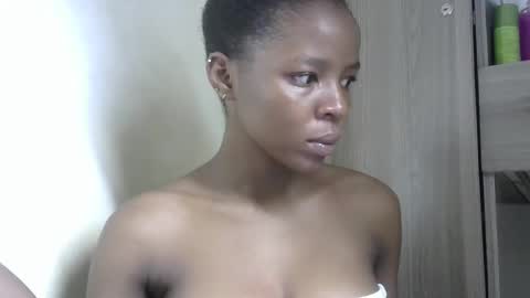 SHARON online show from February 2025 11:05:01 PM