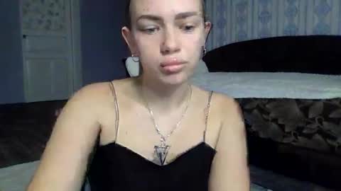 cute_shy06 online show from November 2025 08:25:02 AM