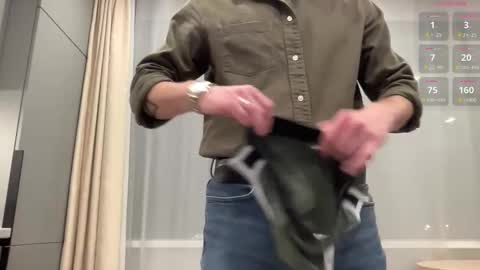 Snapshot of cute_skywalker chatting on November 2025 10:37:02 PM cute_skywalker online show from November 2025 10:37:02 PM