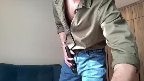 cute_skywalker online show from April 2026 10:16:02 AM